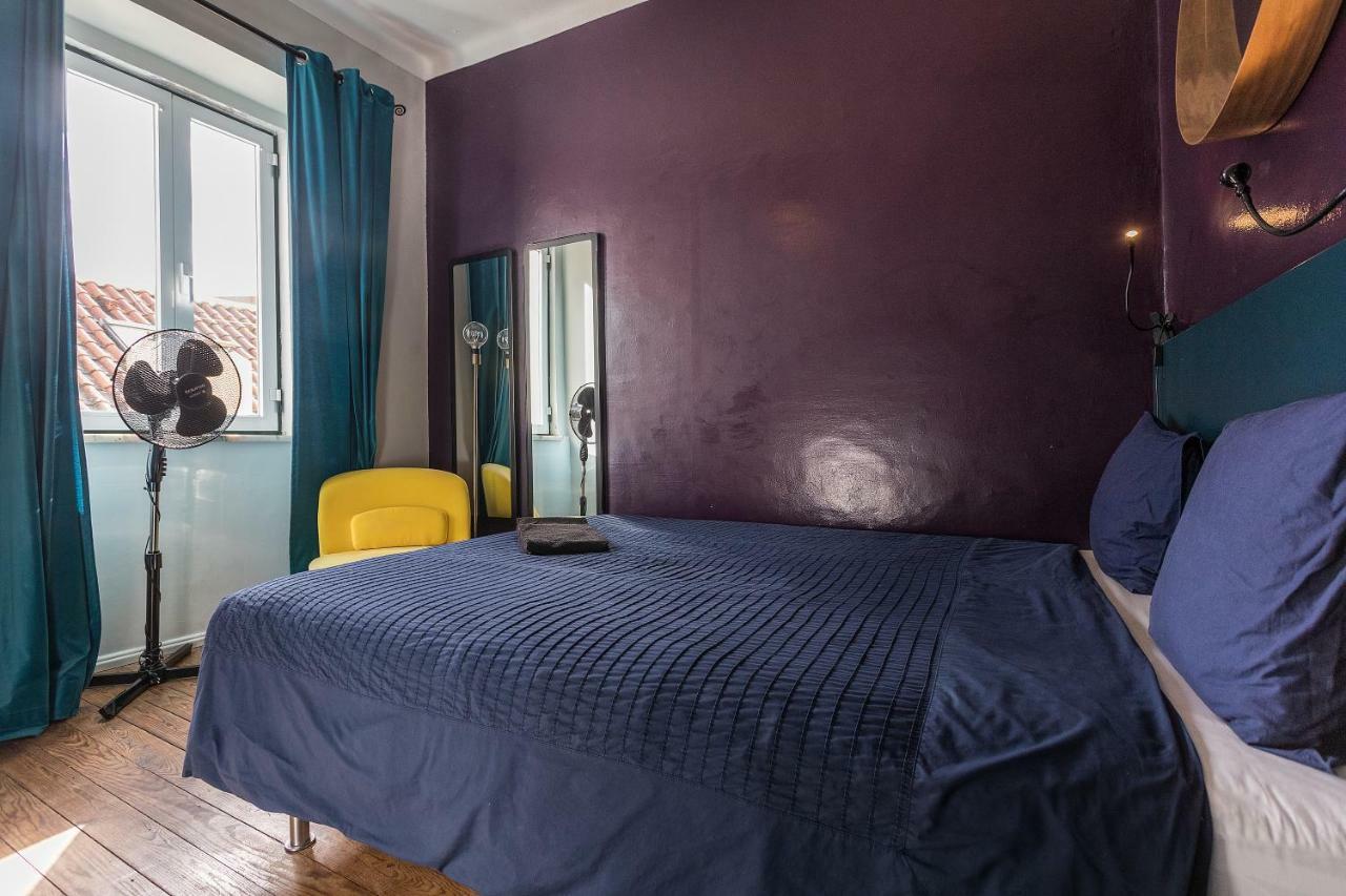 Lejlighed Chiado Bairro Alto, Bright And Newly Renovated 3 Bedroom Apartment, Historical Center