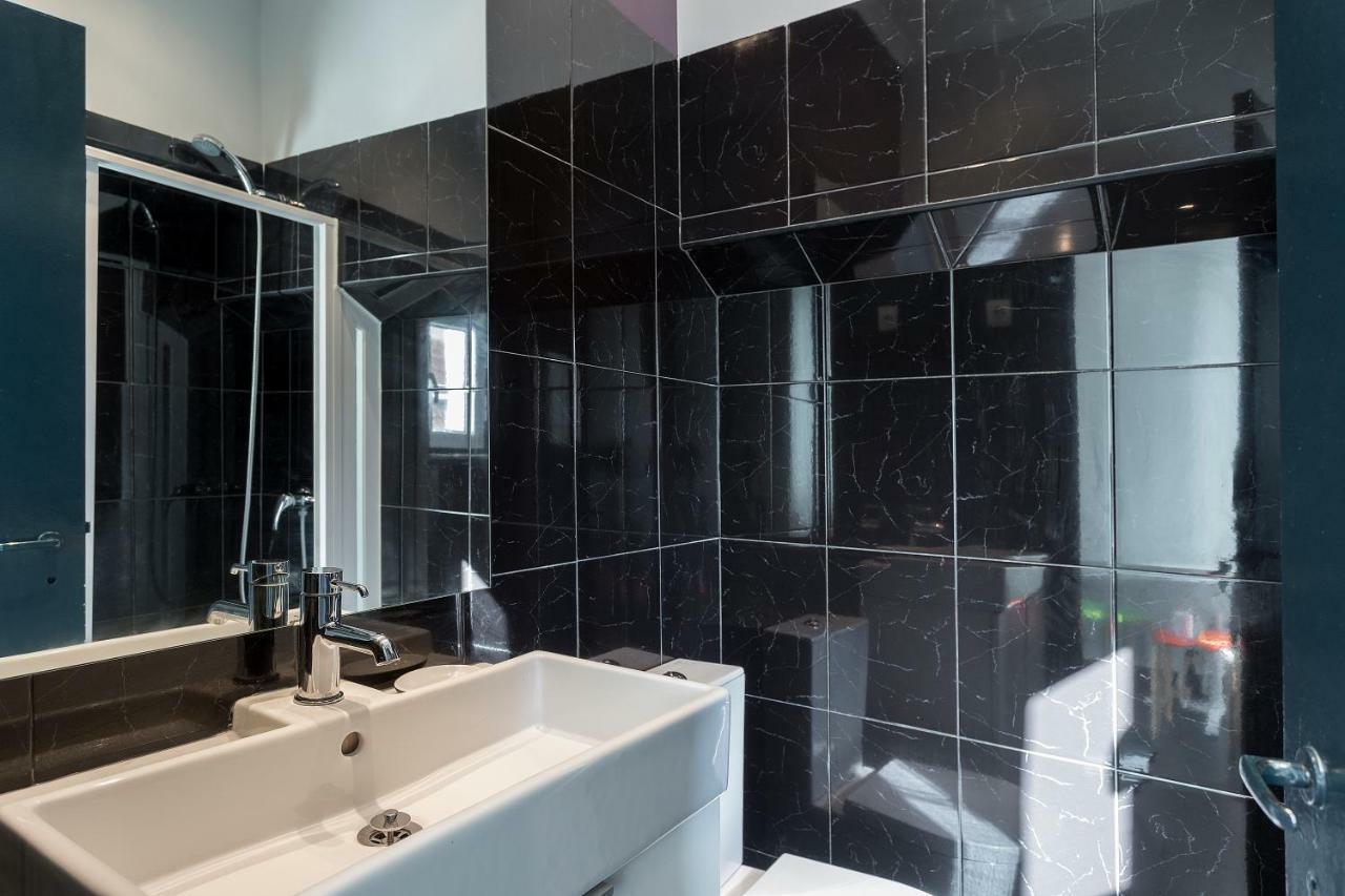 Chiado Bairro Alto, Bright And Newly Renovated 3 Bedroom Apartment, Historical Center Lejlighed Lisboa