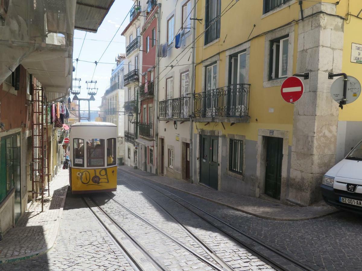 Chiado Bairro Alto, Bright And Newly Renovated 3 Bedroom Apartment, Historical Center Lejlighed